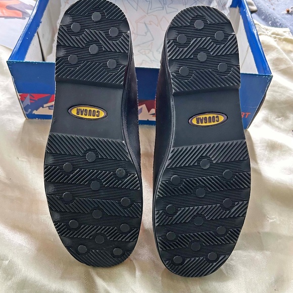 RAIN SHOES, RUBBER, LADIES SZ 8, WATERPROOF, ZIPPERS ON VAMP, ORANGE AND BLACK, - Picture 11 of 13